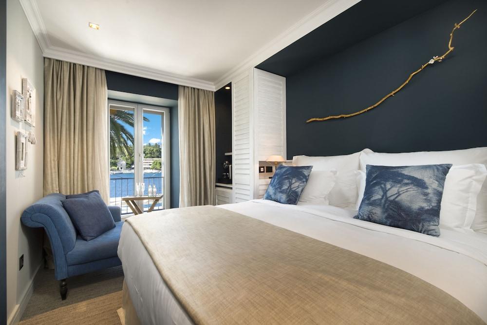 ริวา ฮวาร์ ยอชต์ ฮาร์เบอร์ โฮเต็ล Hotel ภายนอก รูปภาพ